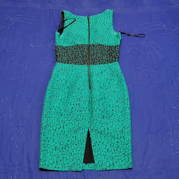 Women size 4 green and black dress! Maeve Brand:) cute - Picture 2 of 3